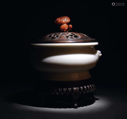 清代 德化窑白瓷香炉