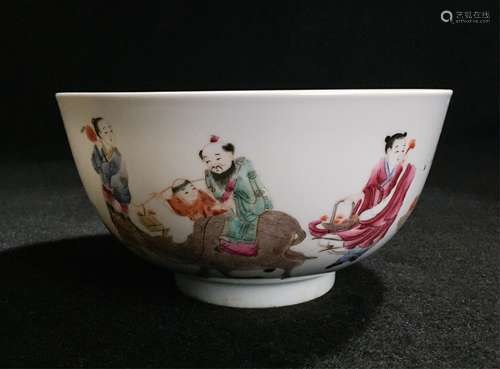 Chinese Famille Rose Porcelain Bowl