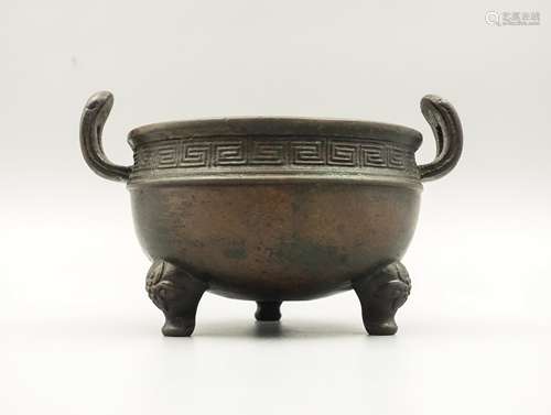 Chinese Qing Dynasty Bronze Tripod Censer