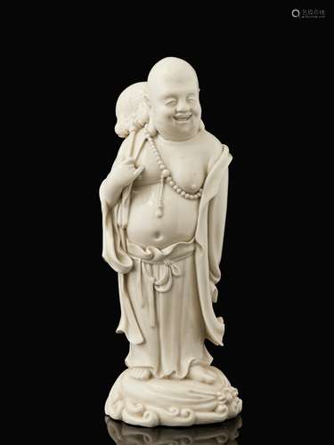 STATUETTE DE   BUDAI EN PORCELAINE BLANC DE CHINE, CHINE, DYNASTIE QING, XIXe SIÈCLE