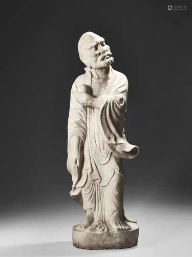 STATUE DE LUOHAN   EN MARBRE BLANC, CHINE, DYNASTIE JIN, DATÉE 1167