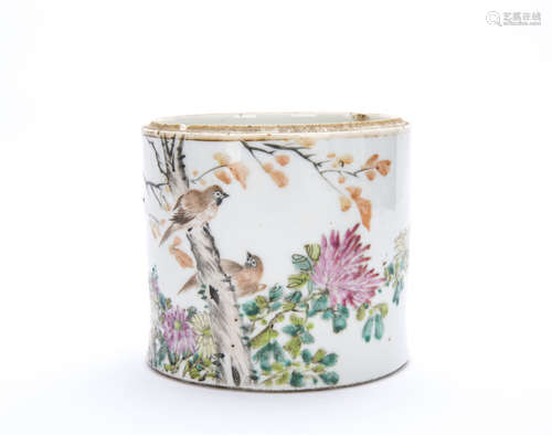 A Chinese Famille Rose Porcelain Brush Pot