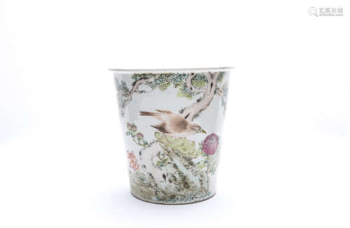 A Chinese Famille Rose Porcelain Planter