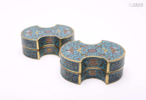 A Pair of Chinese Cloisonne Boxes with Covers