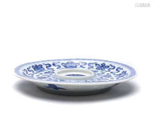 A Chinese Blue and White Porcelain Cup Stand