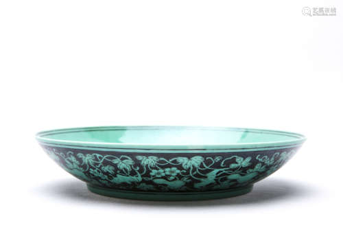 A Chinese Green Glazed Porcelain Plate