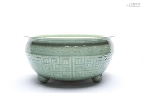 A Chinese Green Glazed Porcelain Incense Burner