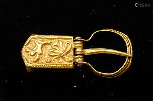 CHINESE YUAN DYNASTY GOLD BELT BUCKLE