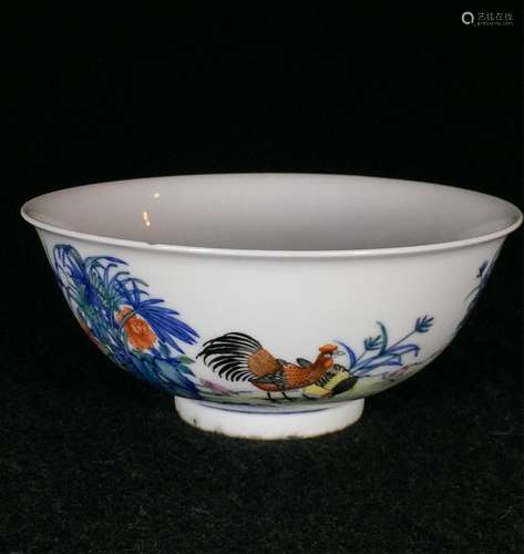 CHINESE DOUCAI ROOSTER BOWL