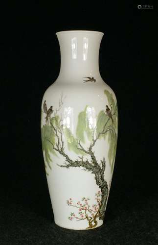 CHINESE FAMILLE ROSE GUANYIN VASE