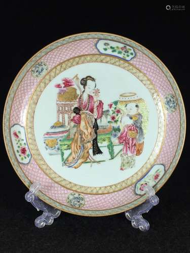 CHINESE FAMILLE ROSE PLATE, FIGURAL SCENE