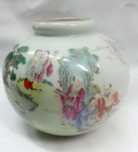 Chinese Famille Rose Porcelain Jar