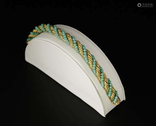 A Gold Turquoise Bracelet