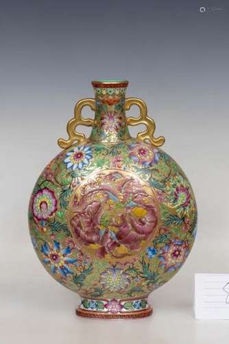 Chinese Famille Rose Tracery Gilt Moon Flask Vase