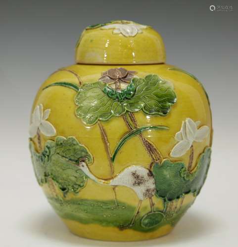 Qing Dynasty Chinese Yellow Glazed Tea Caddy