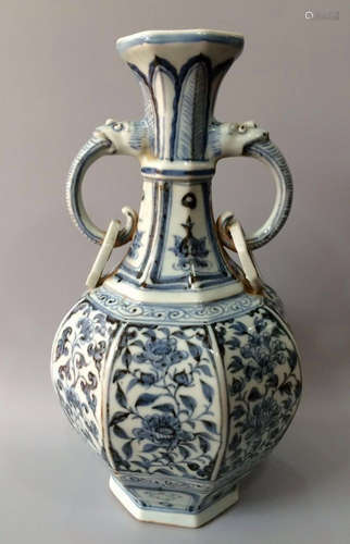 Chinese Blue/White Porcelain Hexagonal Vase