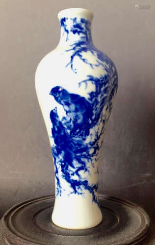 Chinese Blue/White Porcelain Vase, Marked