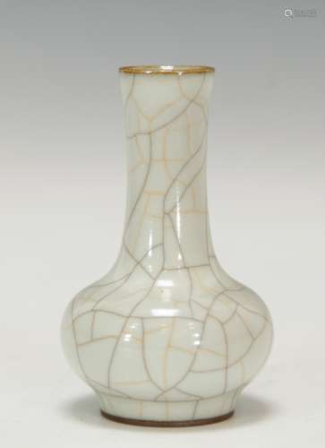 Chinese Ge Style Vase