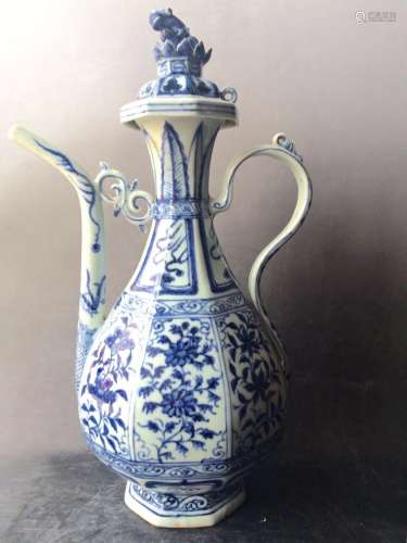 Chinese Yuan Style Blue/White Porcelain Ewer
