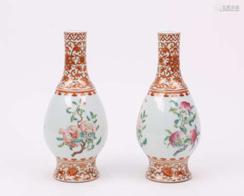 A Pair of Chinese Porcelain Vase