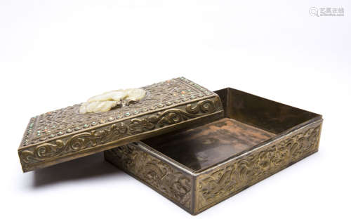 A Chinese Gilt Bronze Box with Cover