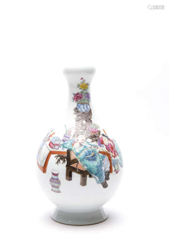 A Chinese Porcelain Vase