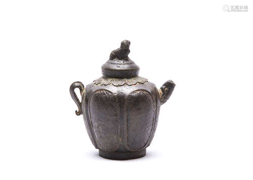 A Chinese Bronze Water Drop Pot