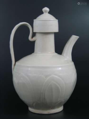 Chinese Ding Ware Porcelain Wine Pot