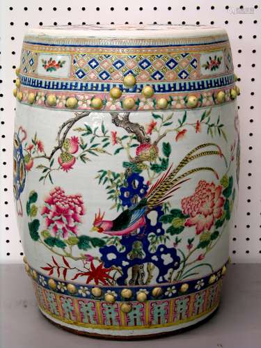 Chinese Famille Rose Porcelain Garden Seat.