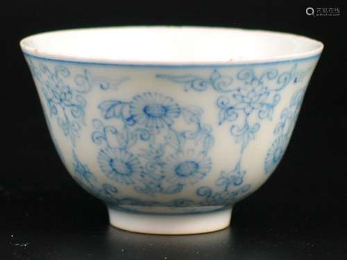 Chinese Docai Porcelain Wine Cup, Yongzheng Mark.