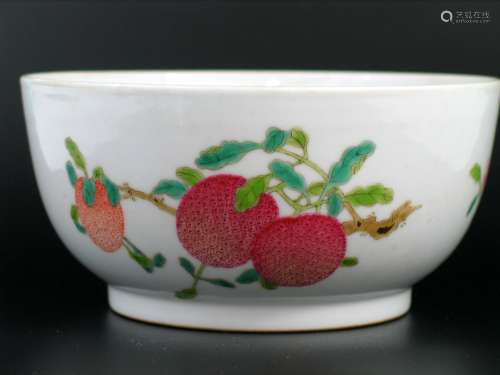 Chinese Famille Rose Porcelain Bowl, Yongzheng Mark.