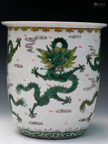 Chinese Famille Rose Porcelain Jardiniere, Early 20th Century.