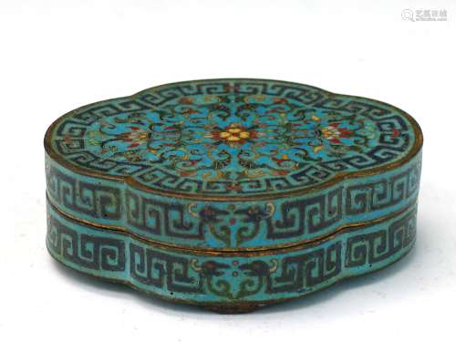 Chinese Cloisonne Box, Qianlong Mark.