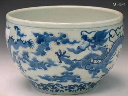 Chinese Blue and White Porcelain Jar, Yongzheng Mark.