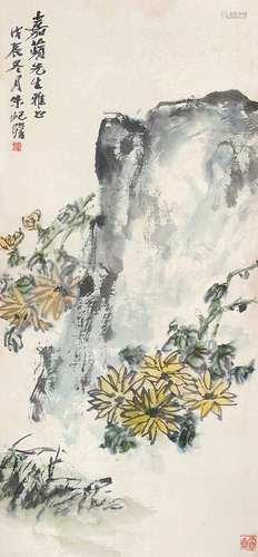 朱屺瞻 戊辰（1988年）作 花卉 立轴 设色纸本