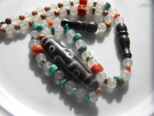 Antique Tibetan Dzi Bead Necklace