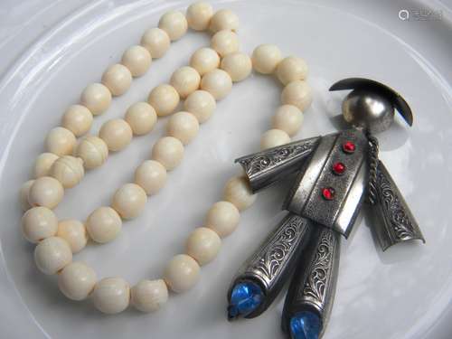 Antique Silver Qing Man Brooch Pin and Bead Necklace