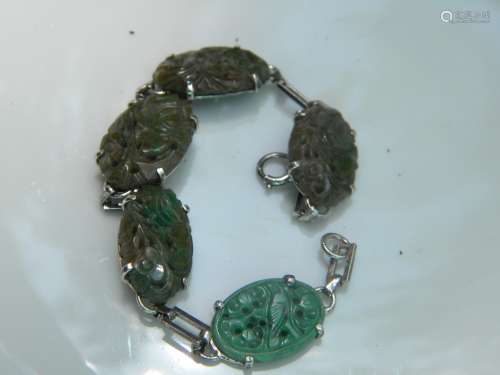 Antique Chinese Green Jadeite Bracelet