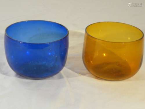PAIR OF EUROPEAN ANTIQUE GLASS CUPS