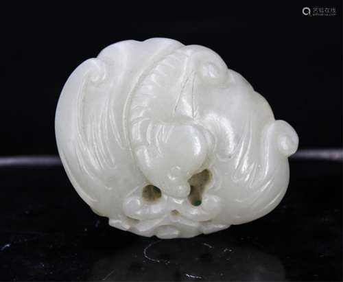 CHINESE WHITE JADE CARVED BAT AND PEACH PENDANT