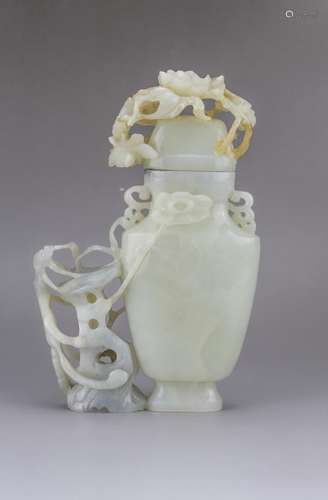 CHINESE WHITE JADE CHILONG COVER VASE