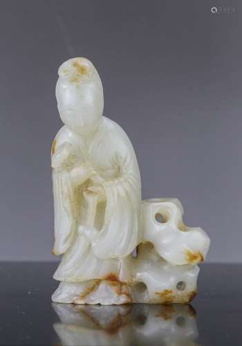 CHINESE WHITE JADE FIGURE OF LADY