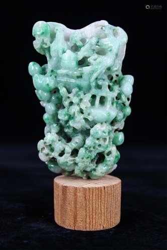 CHINESE JADEITE GROUP ON STAND