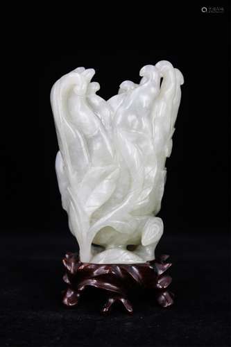 CHINESE JADE CARVED FINGERED CITRON ON STAND