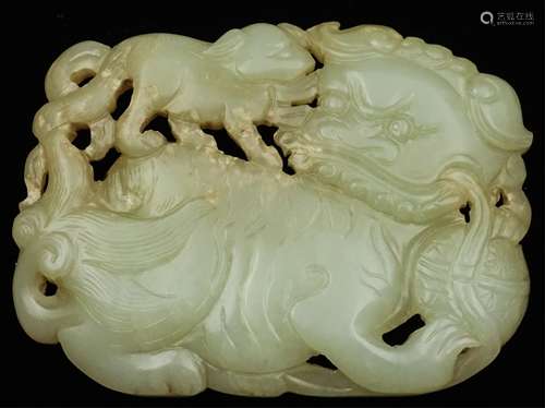 CHINESE HETIAN JADE CARVED FOOLION BELT BUCKLE