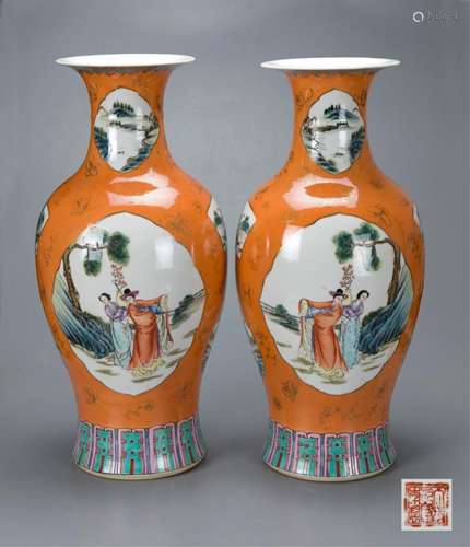 PAIR OF CHINESE FAMILLE ROSE FLOWER VASES