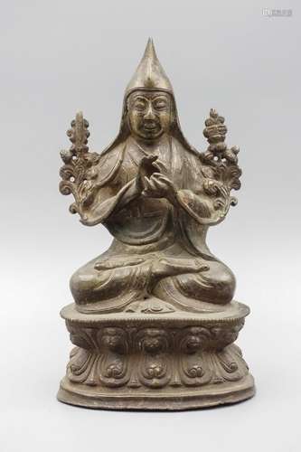 CHINESE BRONZE FIGURE OF JE TSONGKHAPA