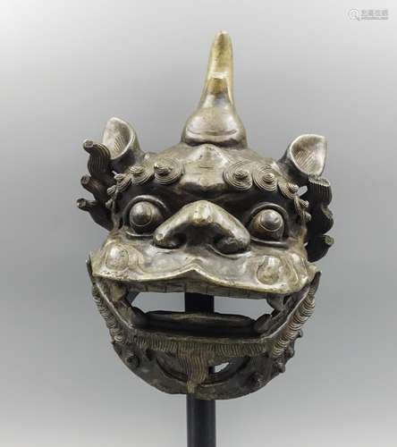 CHINESE BRONZE BEAST HEAD