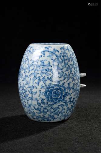 CHINESE BLUE AND WHITE FOLIAGE PORCELAIN DRUM