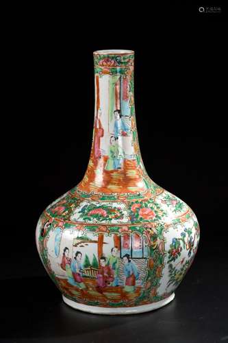 CHINESE CANTON FAMILLE ROSE BOTTLE VASE